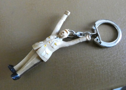 Ancien porte clé - , figurine
