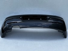 Pack BMW Série 1 F20 LCi M à partir de l'année 2015 - 2019 pare-chocs...