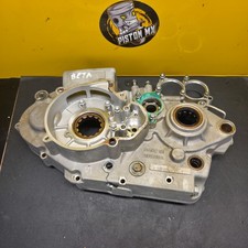 Carter moteur gauche beta 450 - gauche,