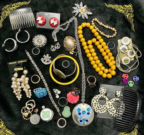 Lot bijoux anciens vintage - lot,