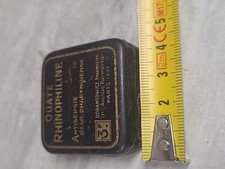 ancienne  boite de pharmacie  en métal " OUATE RHINOPHILINE"