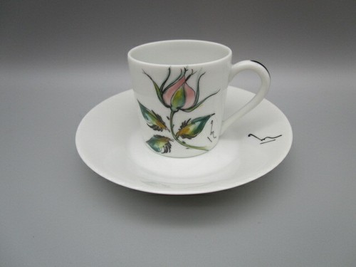 Tasse moka contemporaine - , en