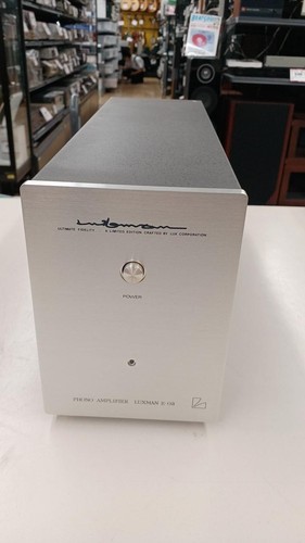 Luxman phono amplifier - e-03,