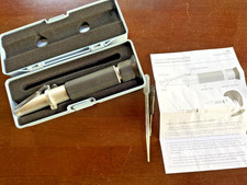 Portable Refractometer with