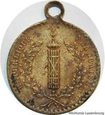 V2440 Médaille Révolution