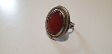 Ancienne bague en Argent 950 sertie d'une pierre Cornaline