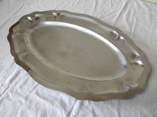 Plat de service ovale en inox