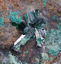 9.1cms ATACAMITE CRYSTALS
