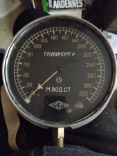 instrument de marine profondimetre russe sous marin