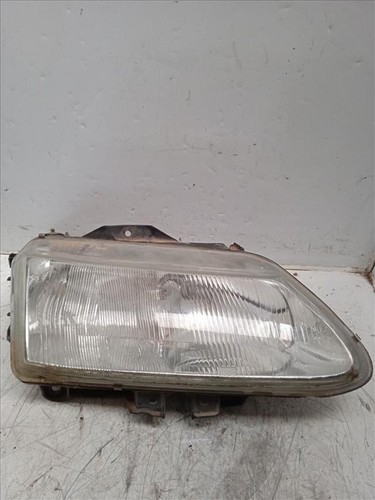0492705 phare droit renault - phare,