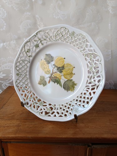 Assiette ajourée porcelaine - assiette,
