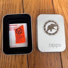 Étui à briquet Zippo argent logo de conservation de la faune utilisé