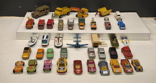 Lot voitures miniatures - 41,