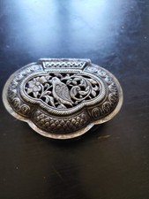 Ancienne boîte a betel métal