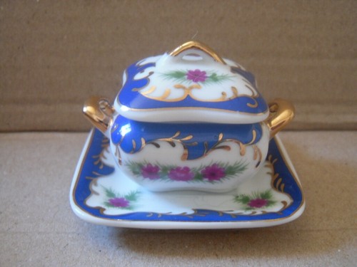 Jouet ancien soupiere - jouet,