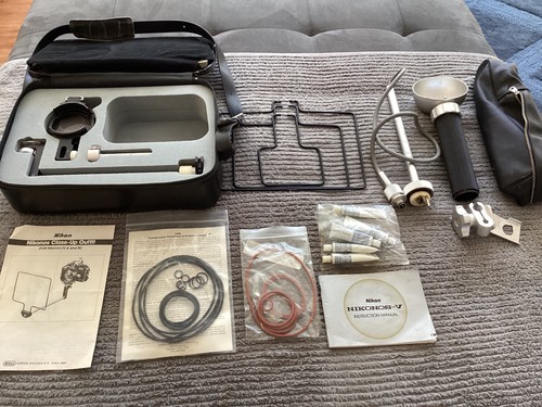 Nikonos underwater flash with - underwater,