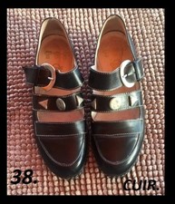 Chaussure à brides cuir noir pointure 38