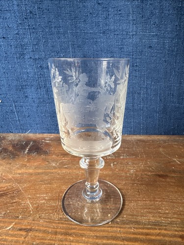 Verre vin 1900 gravé - À,