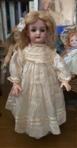 Poupee ancienne roullet - ancienne,