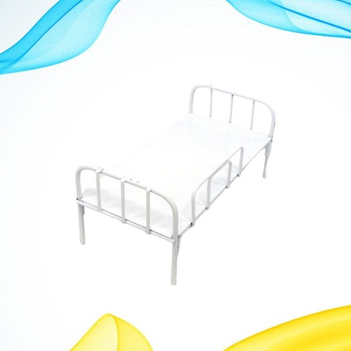 Lit poupee mobilier maison - poupee,