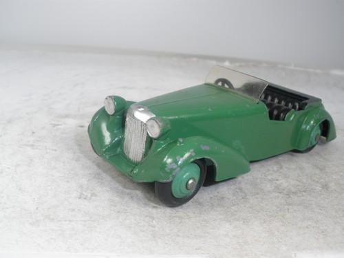 England dinky toys alvis - england,
