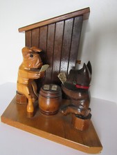 An 40/50 - Distributeur de cigarettes - bois sculpté - Chiens joueur de cartes