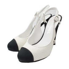 CHANEL Escarpins à talons