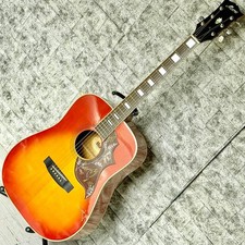 Guitare acoustique Morris