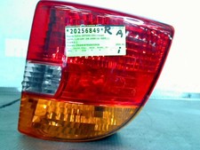 FEU ARRIÈRE DROIT Toyota