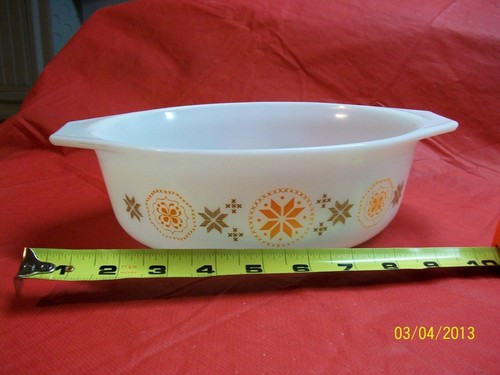 Vintage pyrex casserole - vintage,