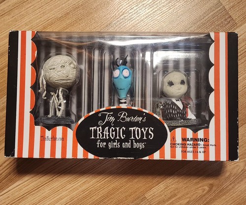 Tim burton tragic toys - burton,