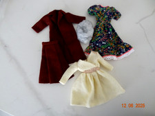 Lot de tenues  vintage  pour