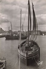 29  CONCARNEAU SARDINIER AUX