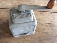 Moulin à café ancien Moulux Vintage Art Deco