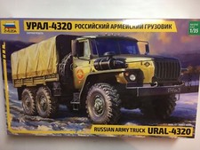 Zvezda 3654 - Russe Armée Camion URAL-4320 Kit Plastique 1/35 Echelle - T48