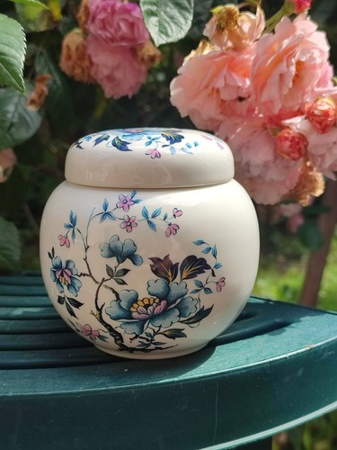 Ancien petit pot - pot, À