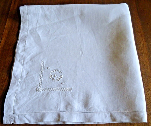 Nappe fil coton brodée - en,