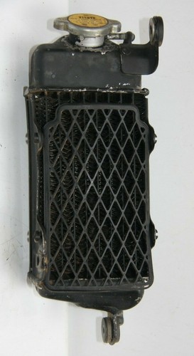 Radiateur droit right - droit,