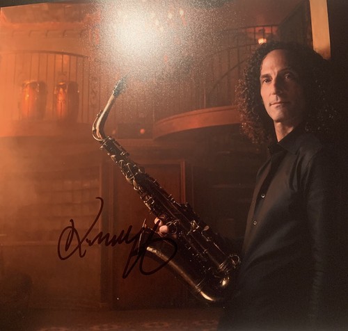Kenny signed auto 8x10 photo - signed,