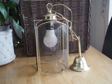 Suspension Lanterne de couloir , 4 Verres gravés. Monture coloris or doré. TBE