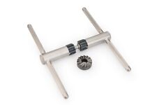 ENSEMBLE D'OUTILS DE PARC