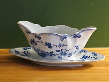 Saucière Creil et Montereau en terre de fer modèle Hollandais