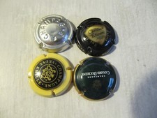 CAPSULE DE CHAMPAGNE  divers (  Veuve Emile , Canard Duchene )