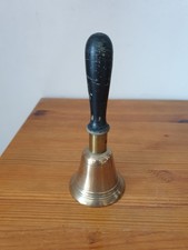 Clochette de table vintage en bois et laiton 7x18 cm