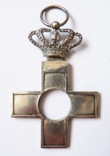 Croix en argent massif