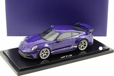1:18 Spark Porsche 911 992.2