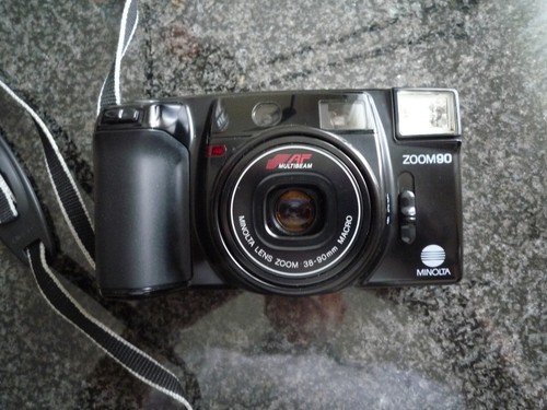 Ancien appareil photo minolta - appareil,