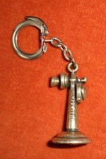 Porte-clés Key ring Ancien téléphone Sur colonne KLUNSEN 738.20.56