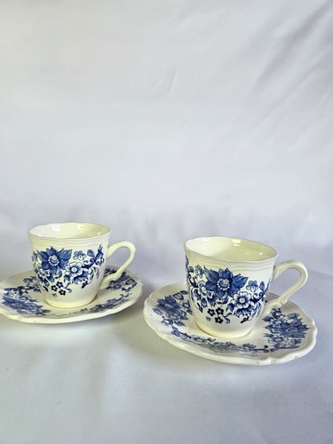 Lot tasses soucoupes - 2,