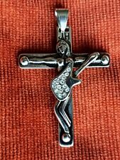 Pendentif croix de johnny Hallyday dim 7 cm acier